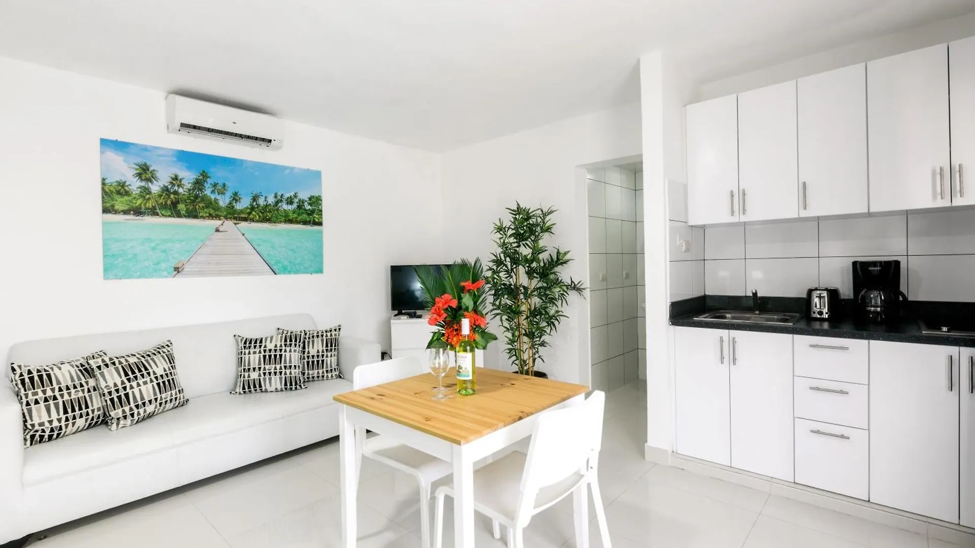 ***** ホテル Tropicana Studios Playa Los Corales プンタ・カナ ドミニカ共和国